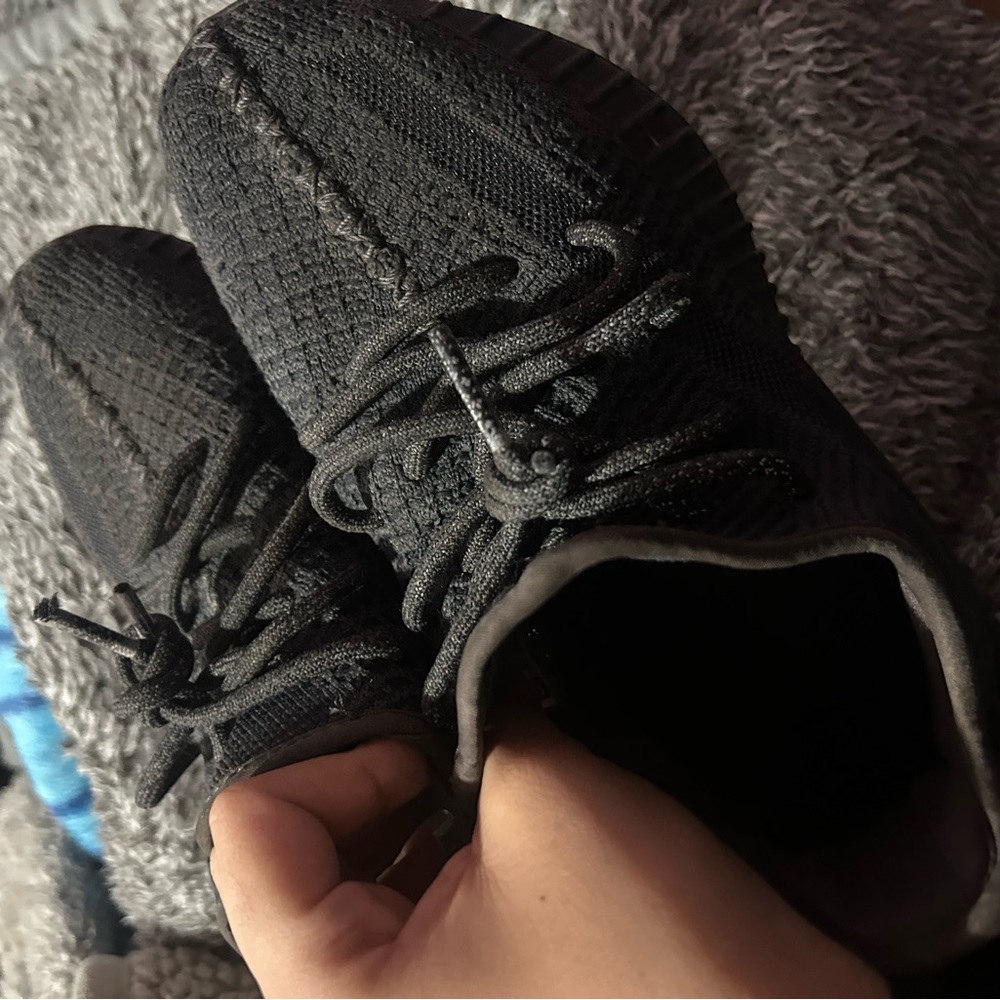 yeezy 350 men